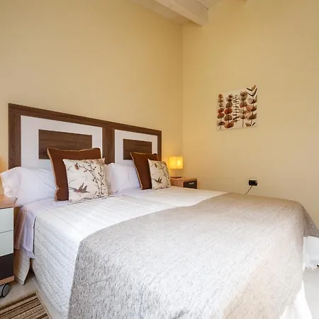 Bini Sole - De Lujo Con Piscina En Menorca Villa