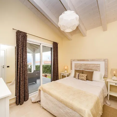 Bini Sole - De Lujo Con Piscina En Menorca Villa *